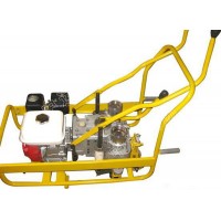 內(nèi)燃機(jī)動螺栓扳手