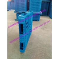 新疆塑料托盤廠家，平板塑料托盤，烏魯木齊吹塑托盤