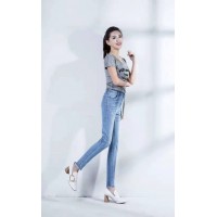 廣州品牌折扣女裝公司健凡服飾 中高端女裝尾貨批發(fā)一手貨源