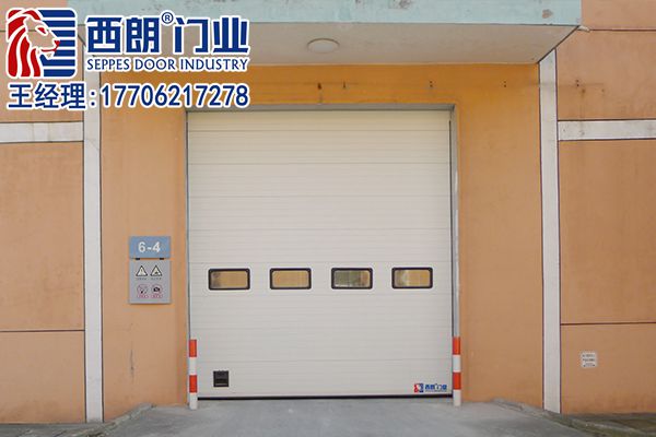 蘇州倉庫裝卸貨電動(dòng)提升門