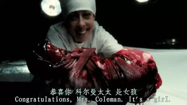 現(xiàn)實版孤兒怨VS電影版《孤兒怨》現(xiàn)實永遠比電影更恐怖,太嚇人了!