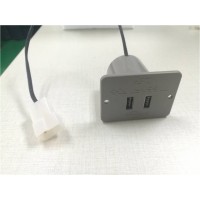 車載USB充電器