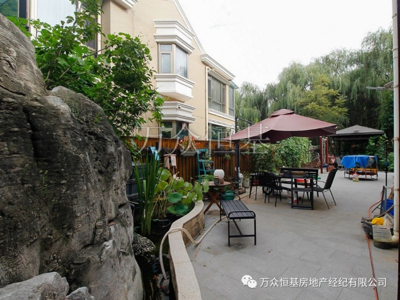 詳情可咨詢北京太陽城獨棟別墅置業(yè)顧問，電話：15210255069，夏天。