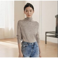 溫碧霞代言IRENENA服裝高領長袖打底衫氣質百搭顯瘦上衣